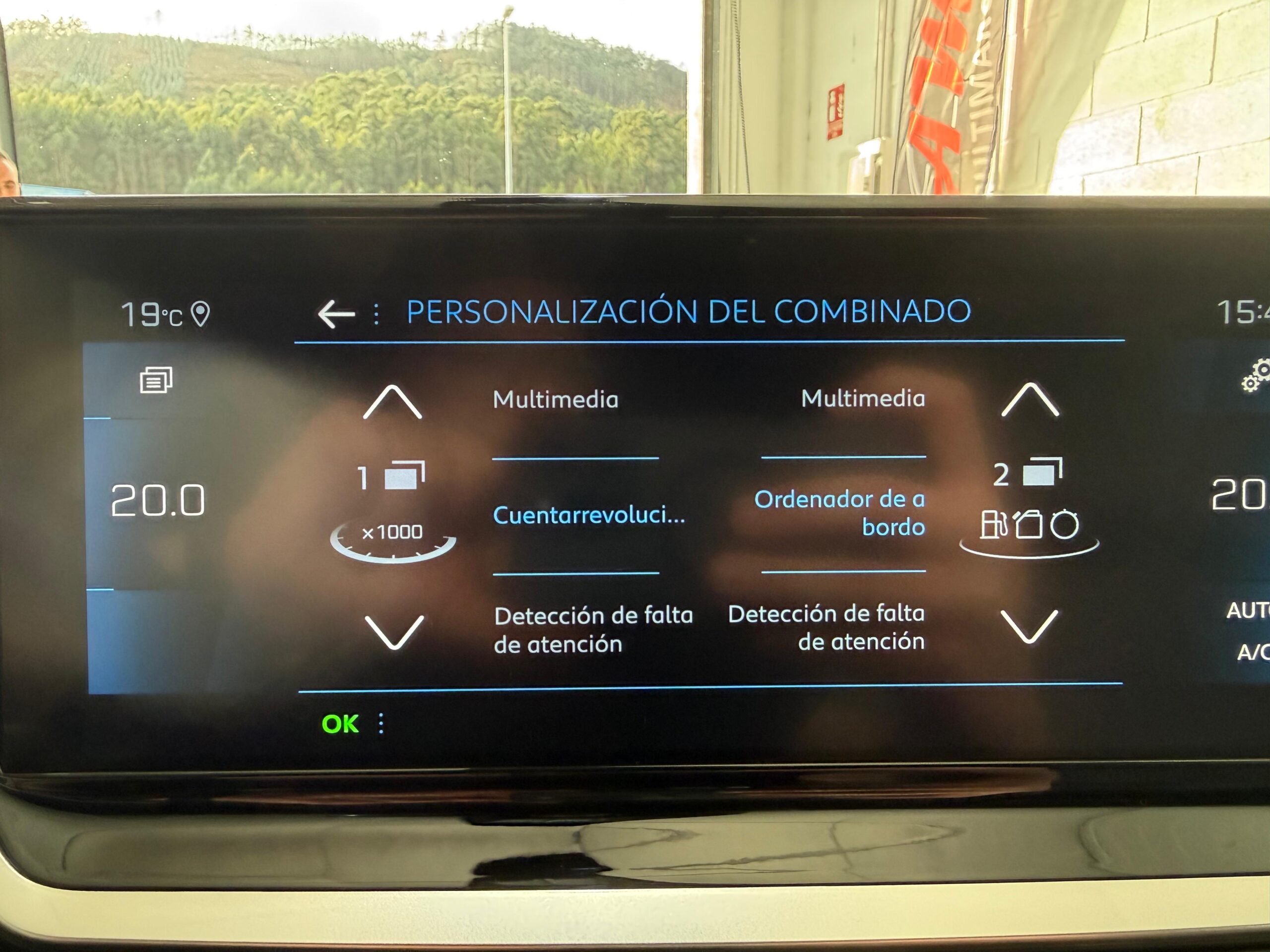 PEUGEOT 2008 GT BlueHdi 130 - Imagen 21