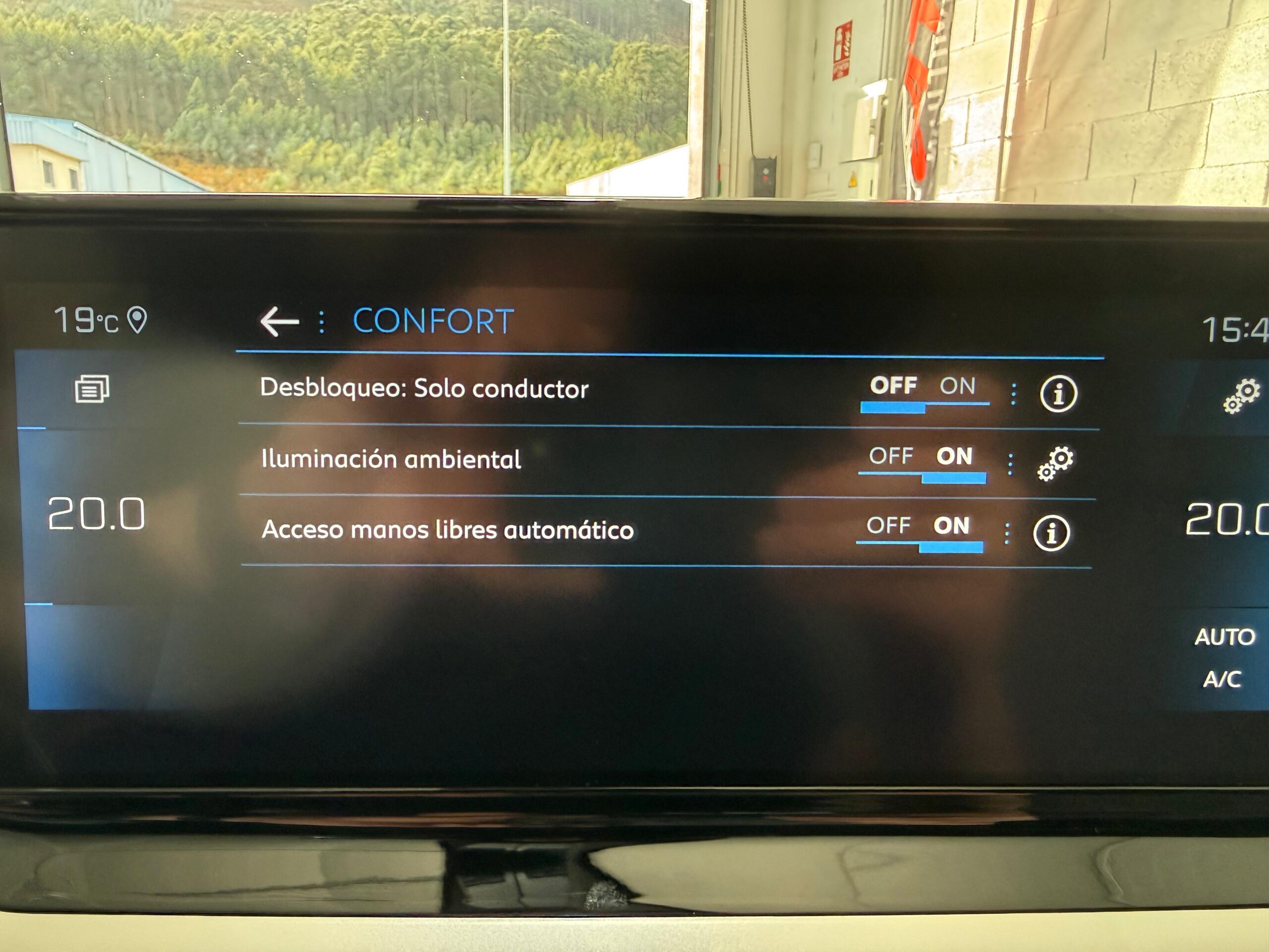 PEUGEOT 2008 GT BlueHdi 130 - Imagen 25