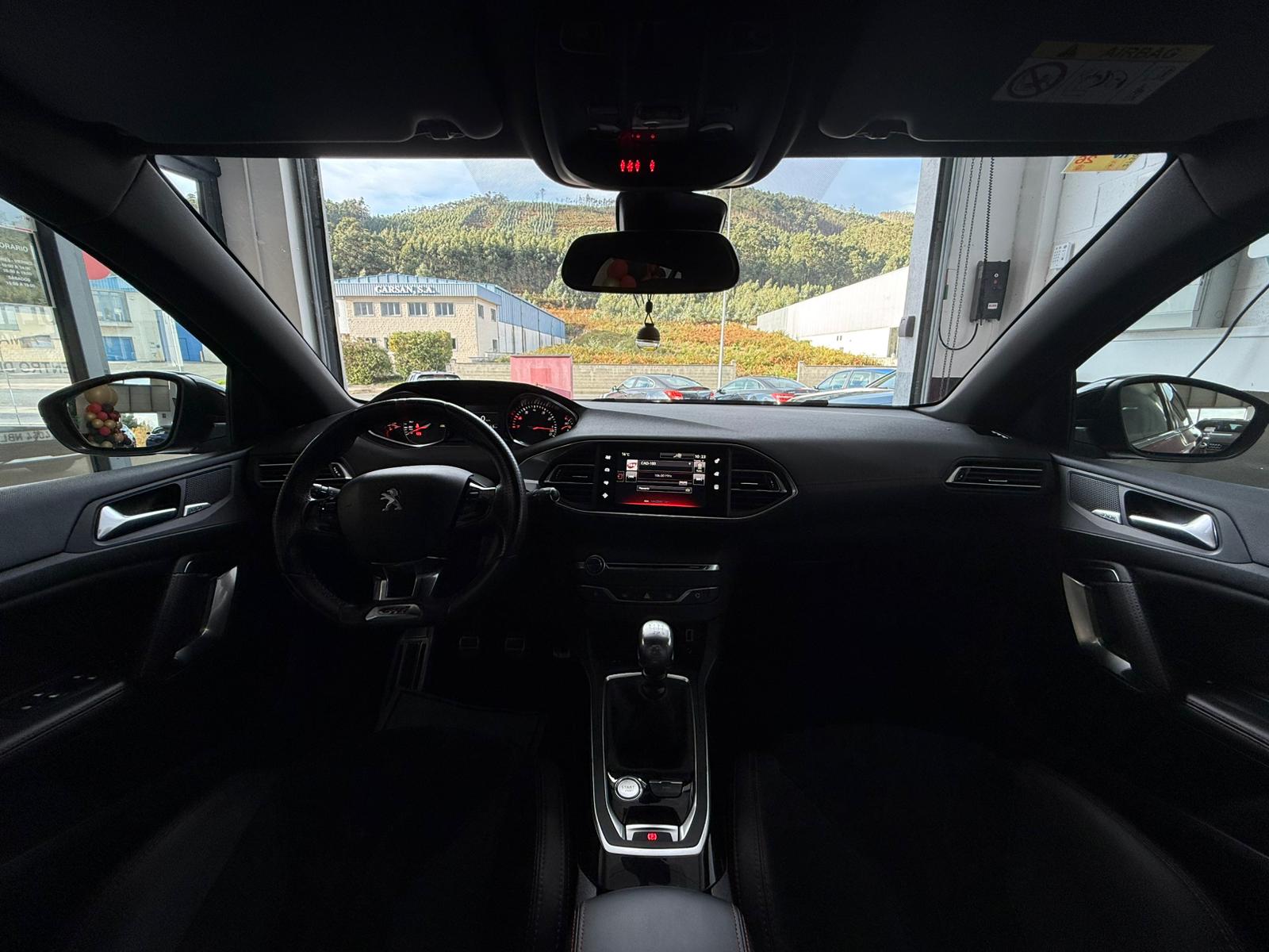 PEUGEOT 308 GTI - Imagen 16