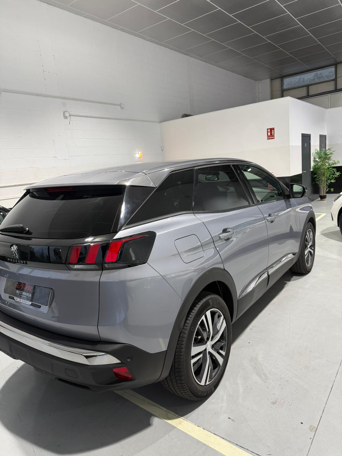 PEUGEOT 3008 ALLURE PACK - Imagen 4