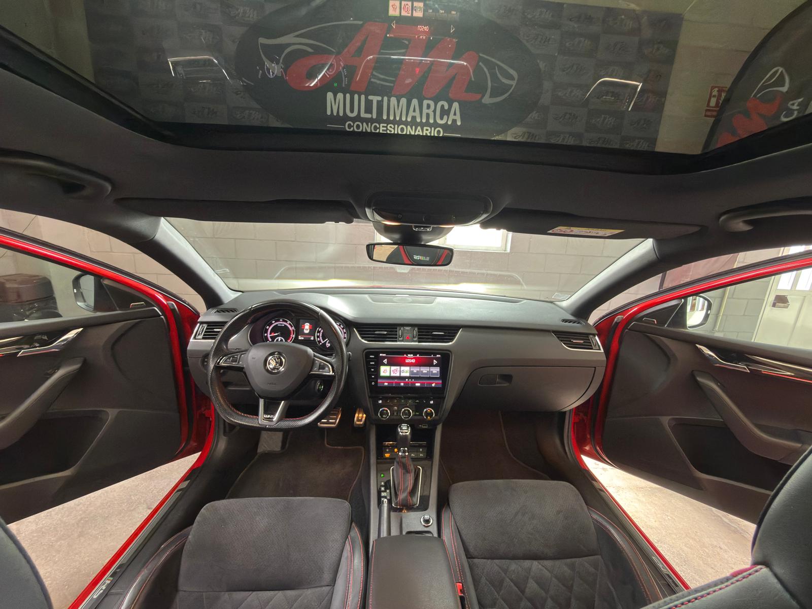 SKODA OCTAVIA VRS - Imagen 8