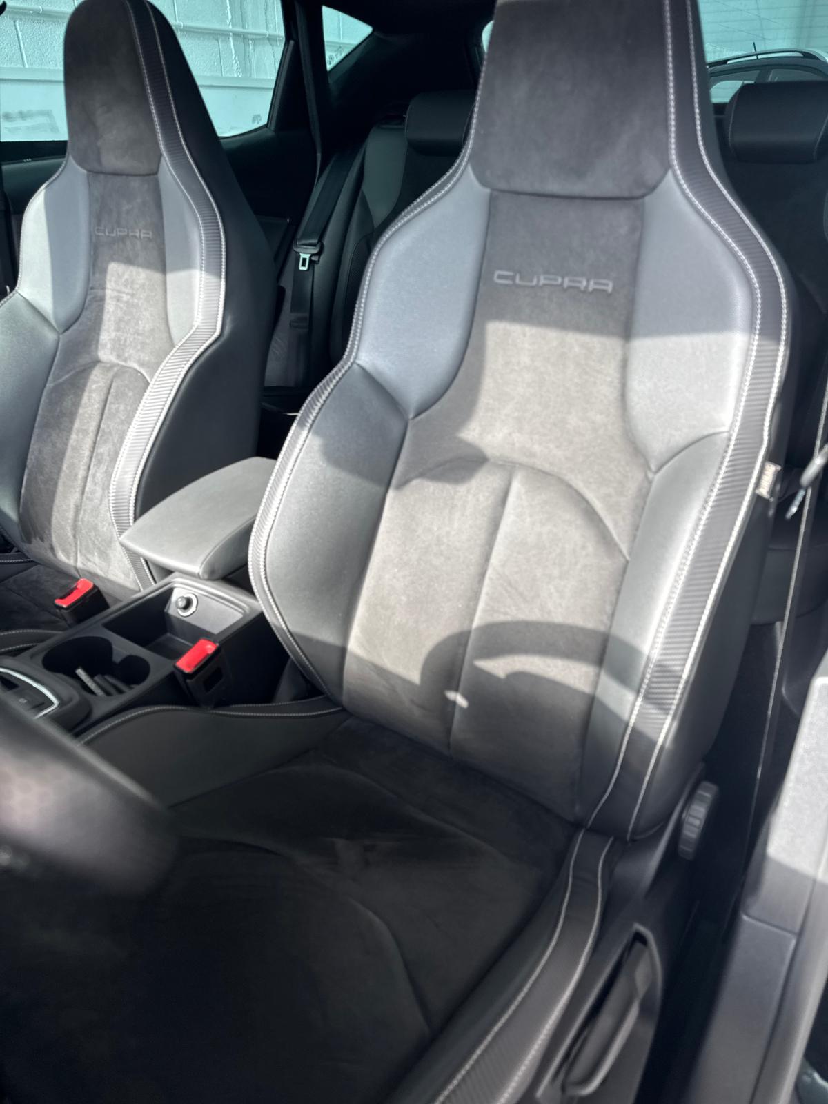 SEAT LEON CUPRA (Black carbón) - Imagen 10