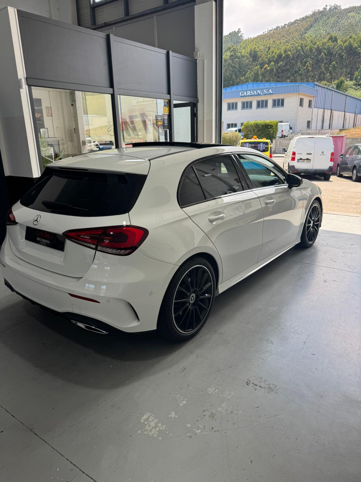 MERCEDES A250 AMG LINE - Imagen 5