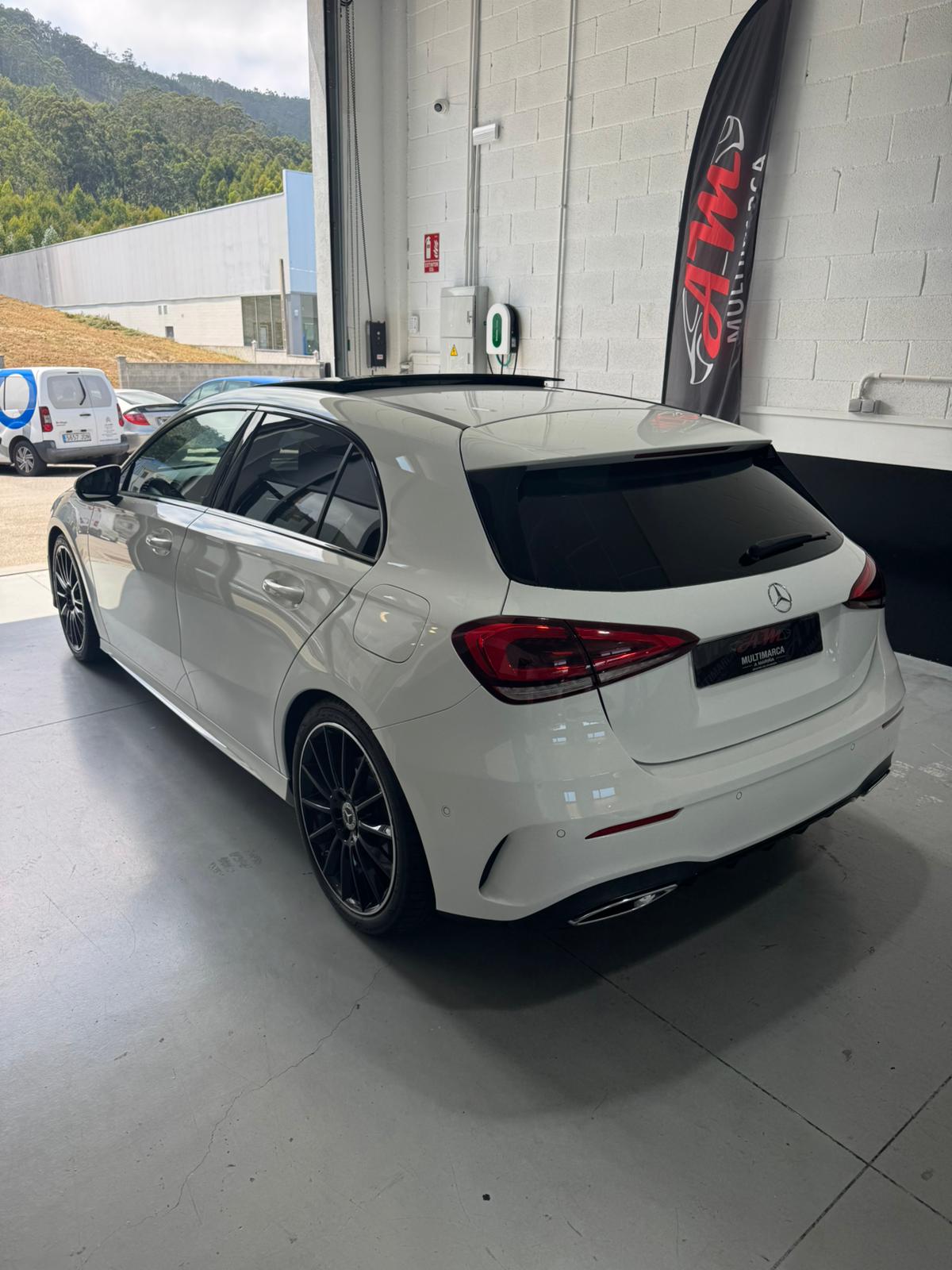 MERCEDES A250 AMG LINE - Imagen 7