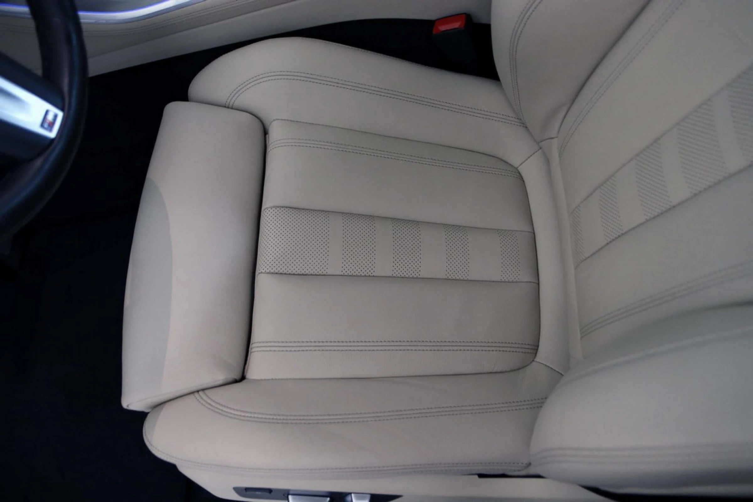 BMW X5 xDrive45e Híbrido Enchufable - Imagen 26