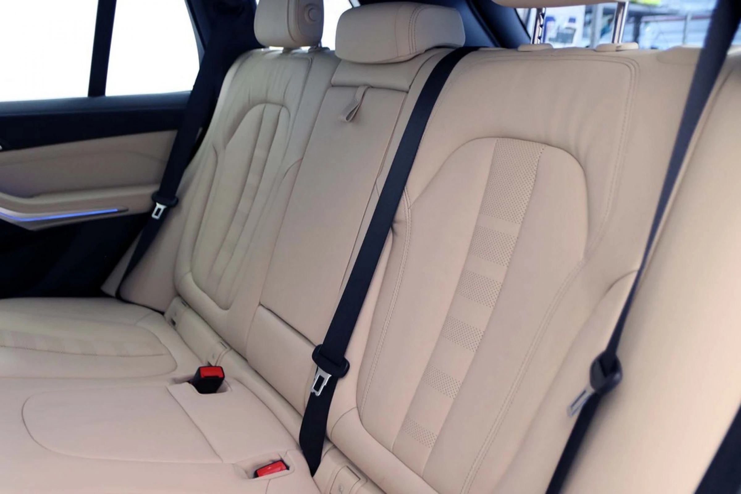 BMW X5 xDrive45e Híbrido Enchufable - Imagen 30