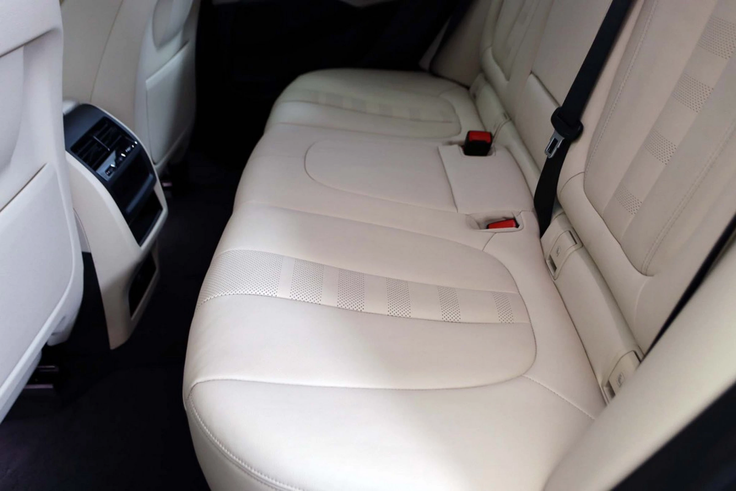 BMW X5 xDrive45e Híbrido Enchufable - Imagen 31