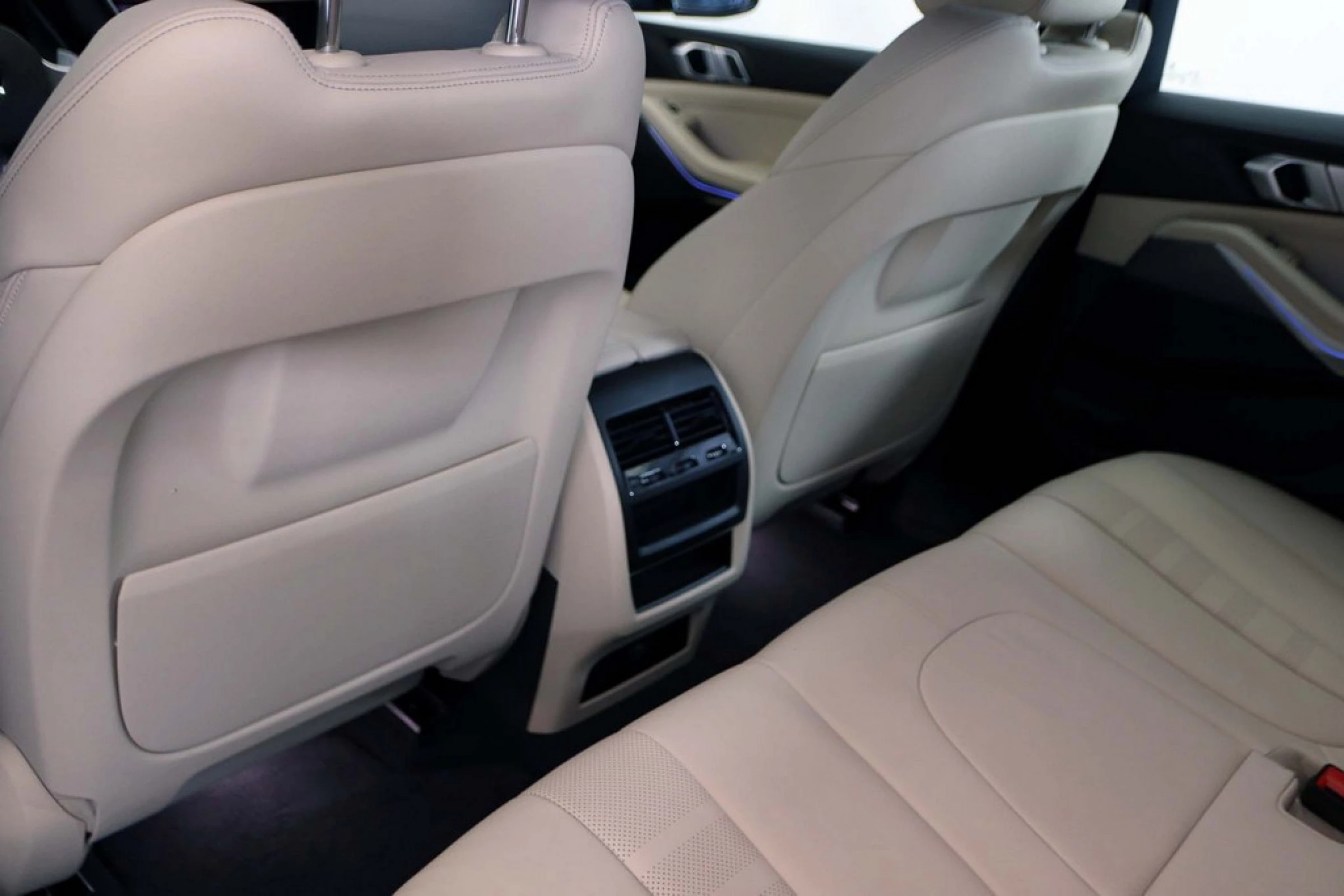 BMW X5 xDrive45e Híbrido Enchufable - Imagen 32