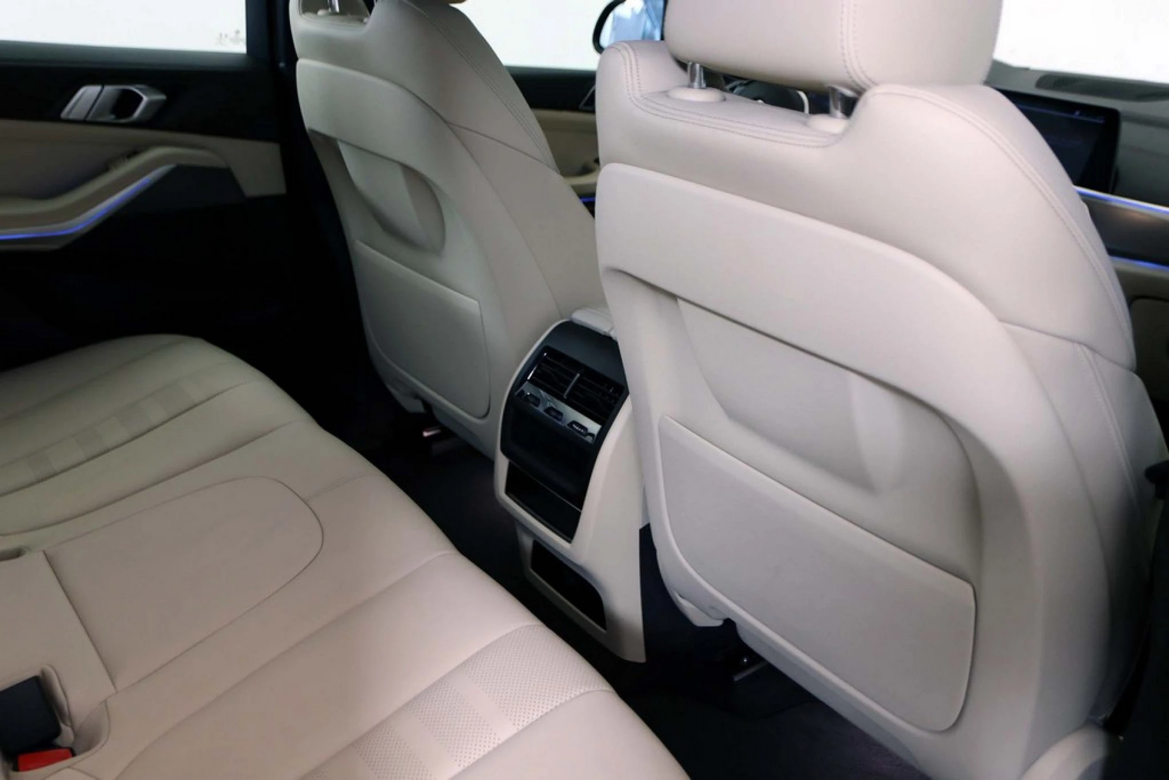 BMW X5 xDrive45e Híbrido Enchufable - Imagen 36