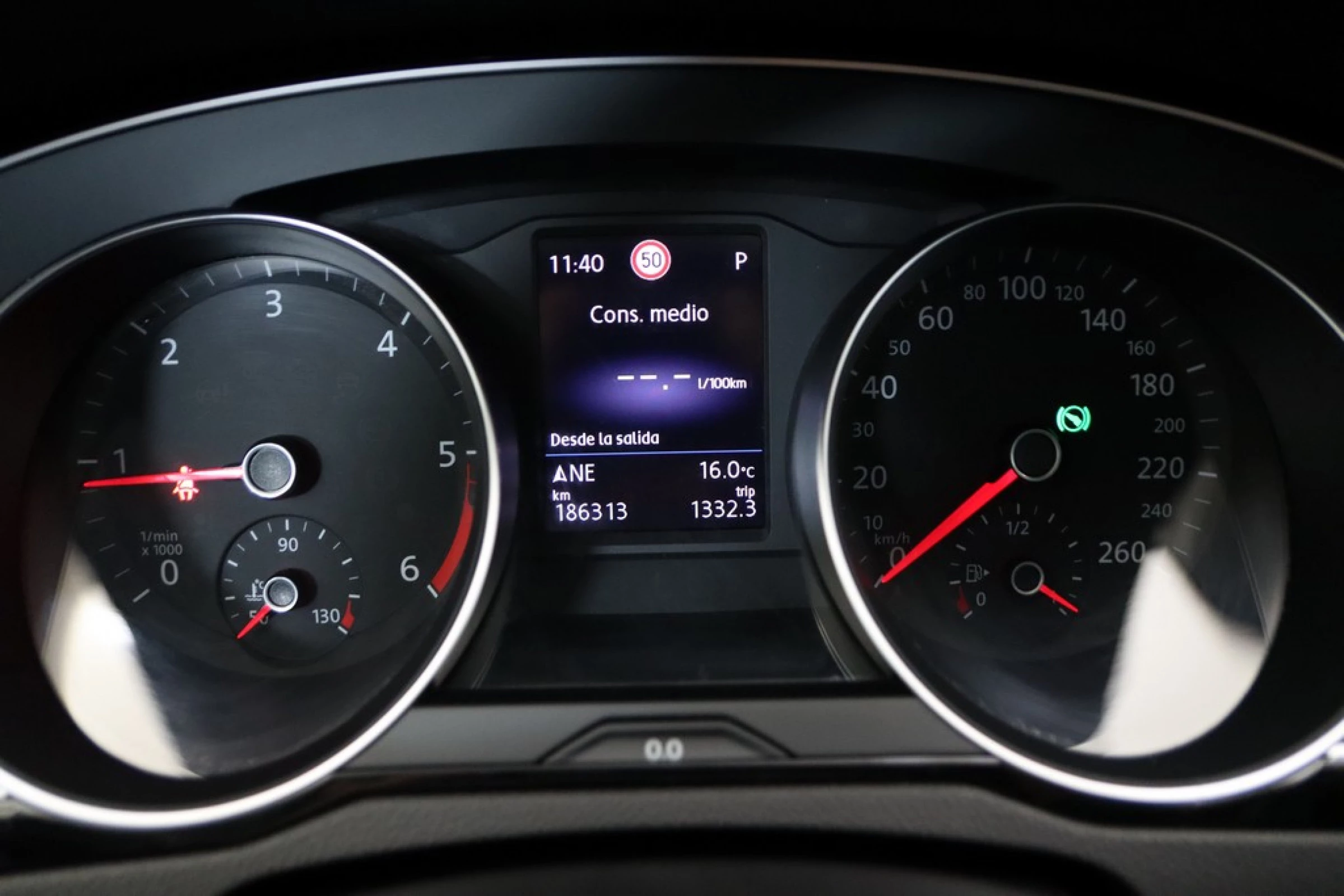 Volkswagen Passat Variant Executive 1.6 TDI 120 CV DSG - Imagen 18