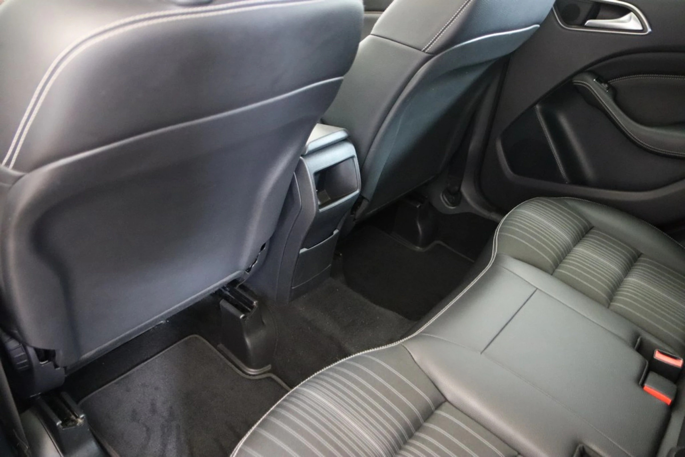 Mercedes-Benz B-CLASS 180 CDI Sport DCT - Imagen 28