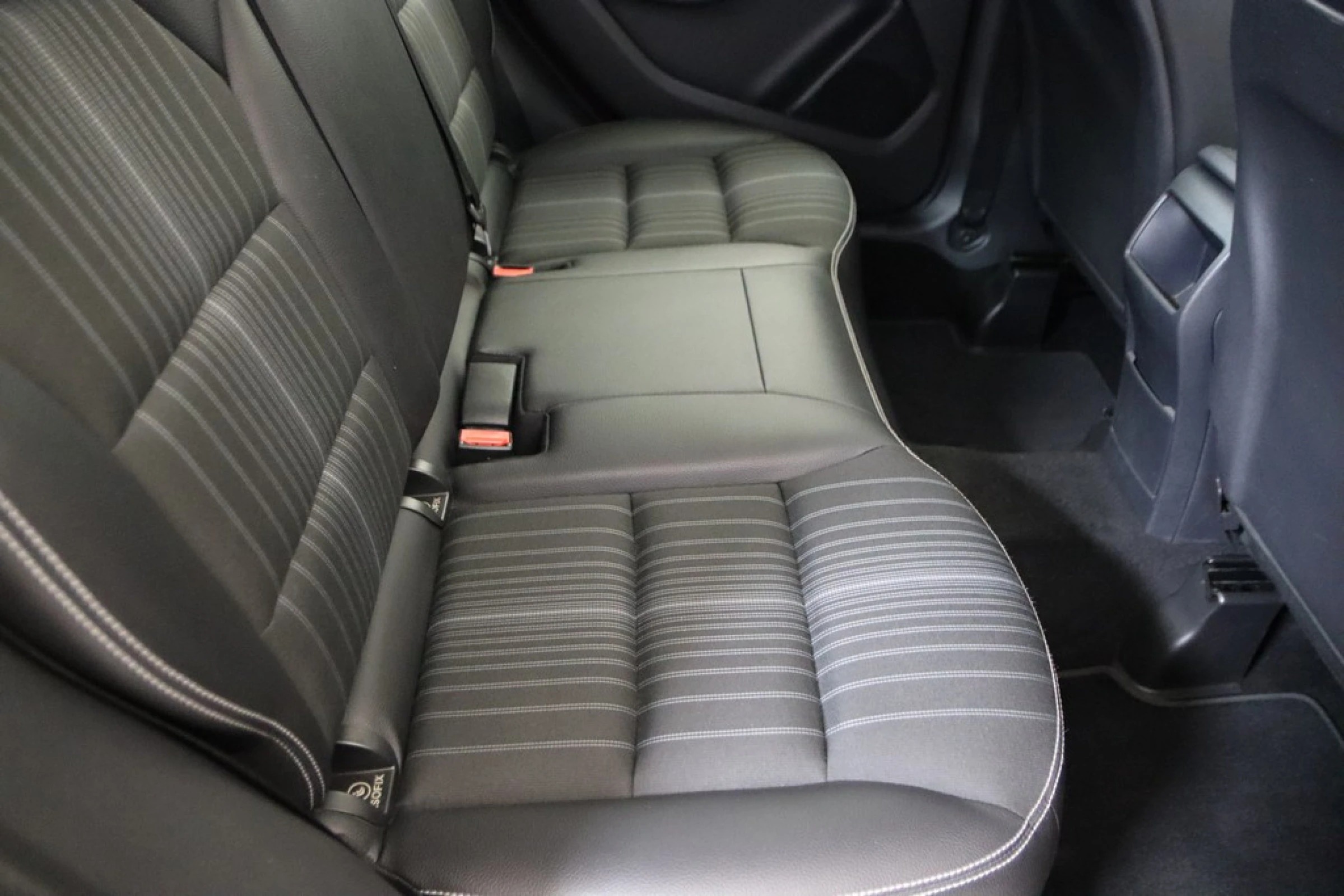 Mercedes-Benz B-CLASS 180 CDI Sport DCT - Imagen 32