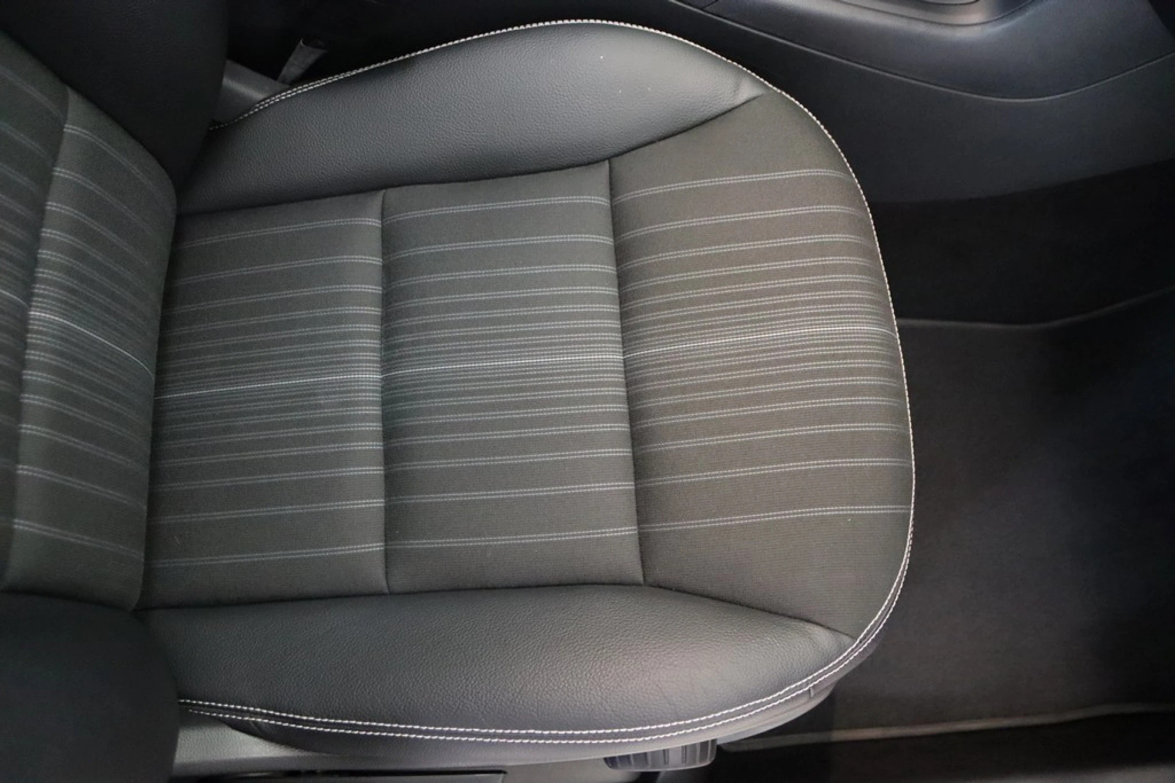 Mercedes-Benz B-CLASS 180 CDI Sport DCT - Imagen 36