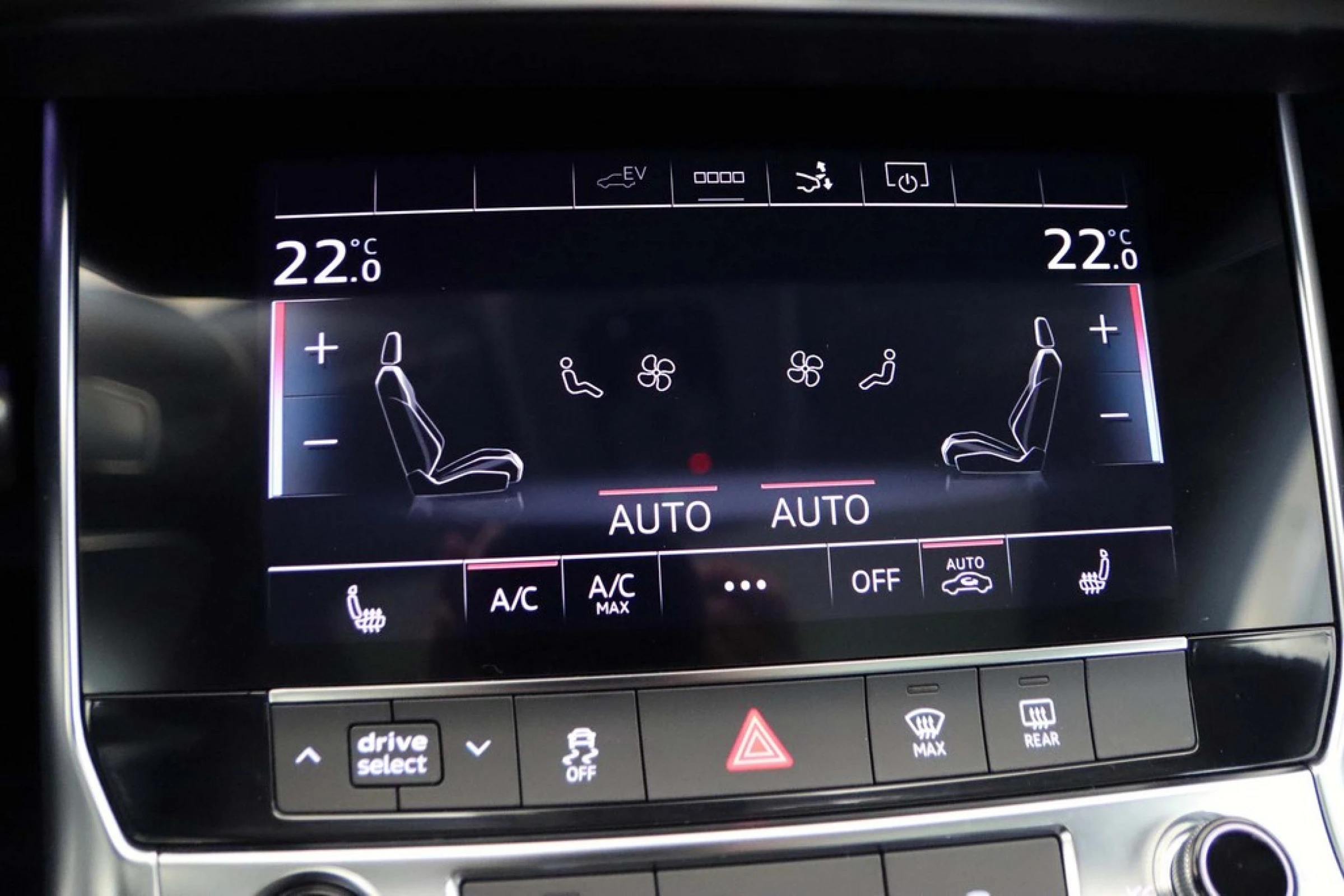 Audi A7 Sportback Competition 55 TFSIe quattro S tronic - Imagen 24