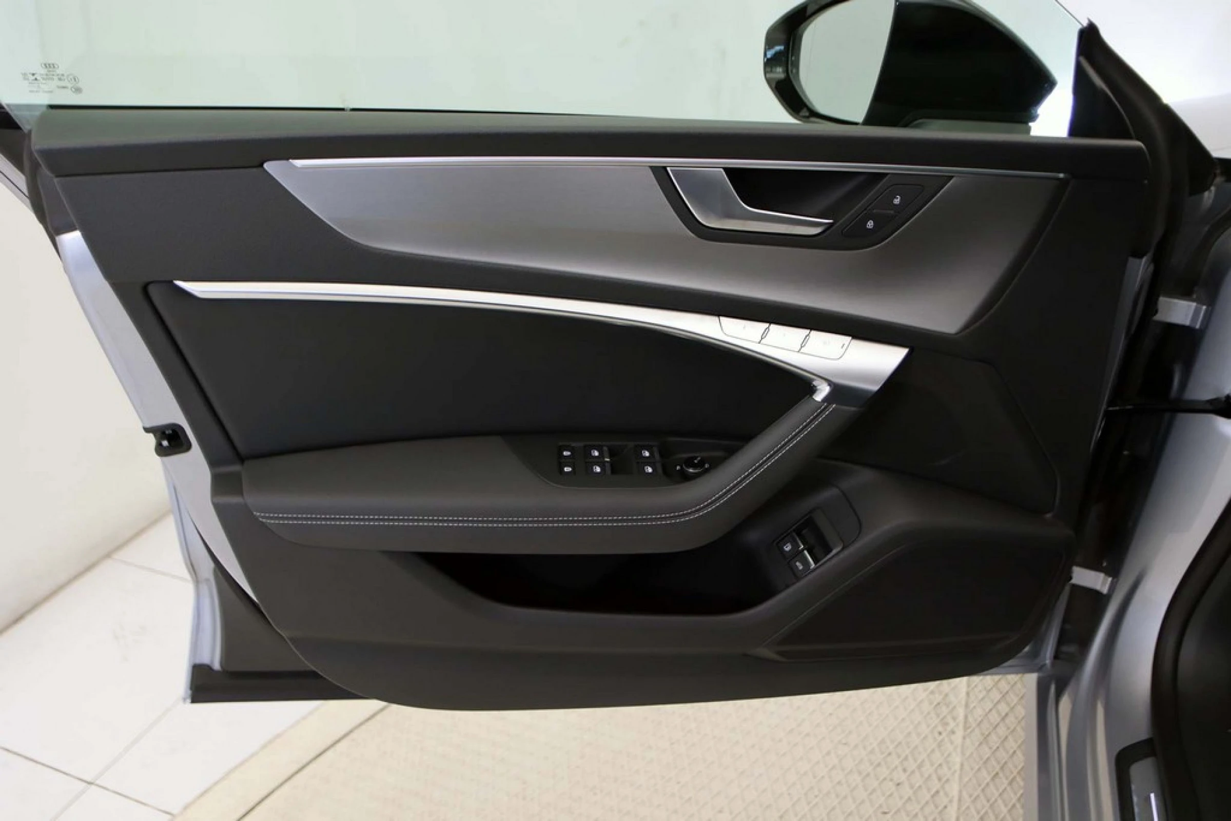 Audi A7 Sportback Competition 55 TFSIe quattro S tronic - Imagen 30