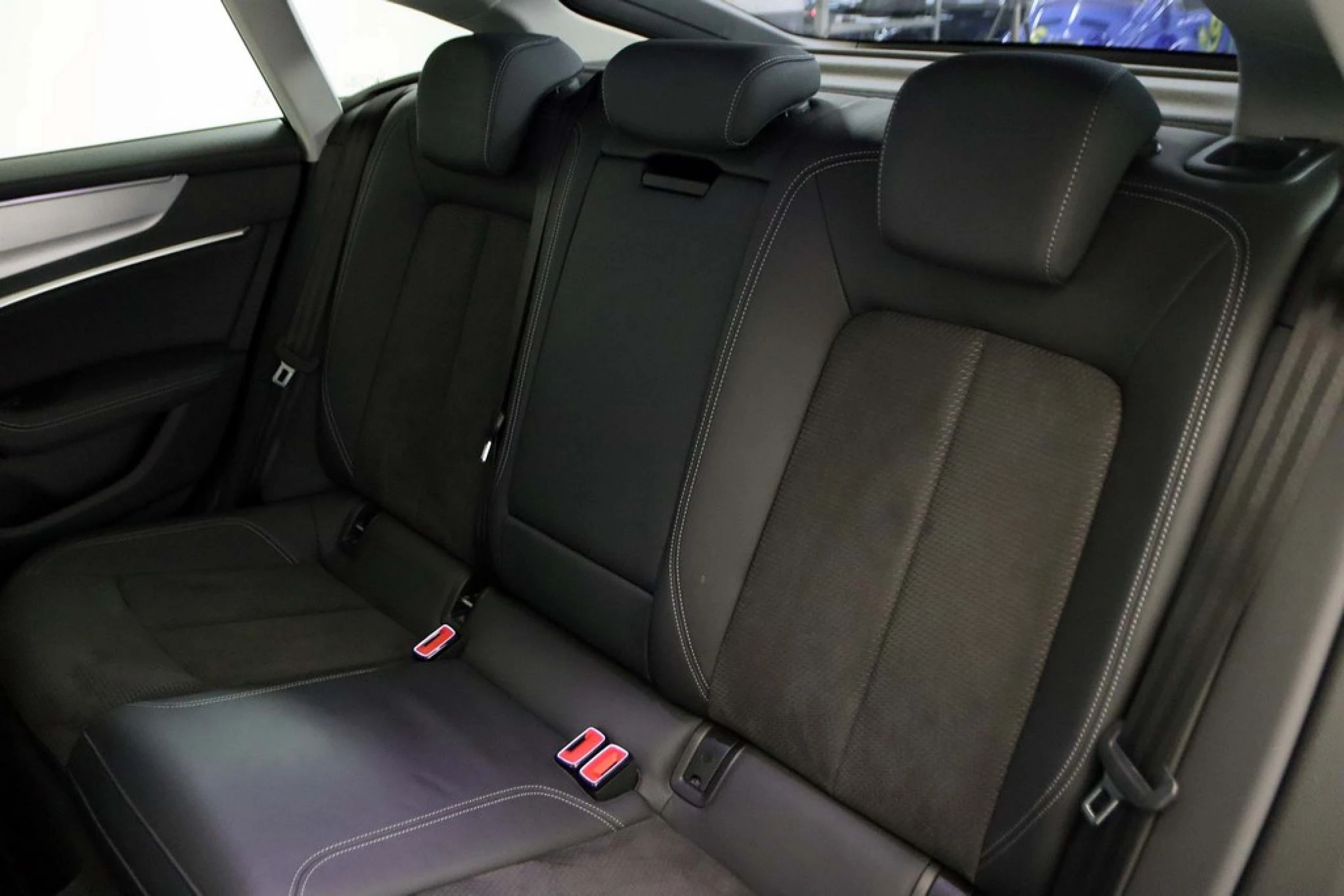 Audi A7 Sportback Competition 55 TFSIe quattro S tronic - Imagen 39