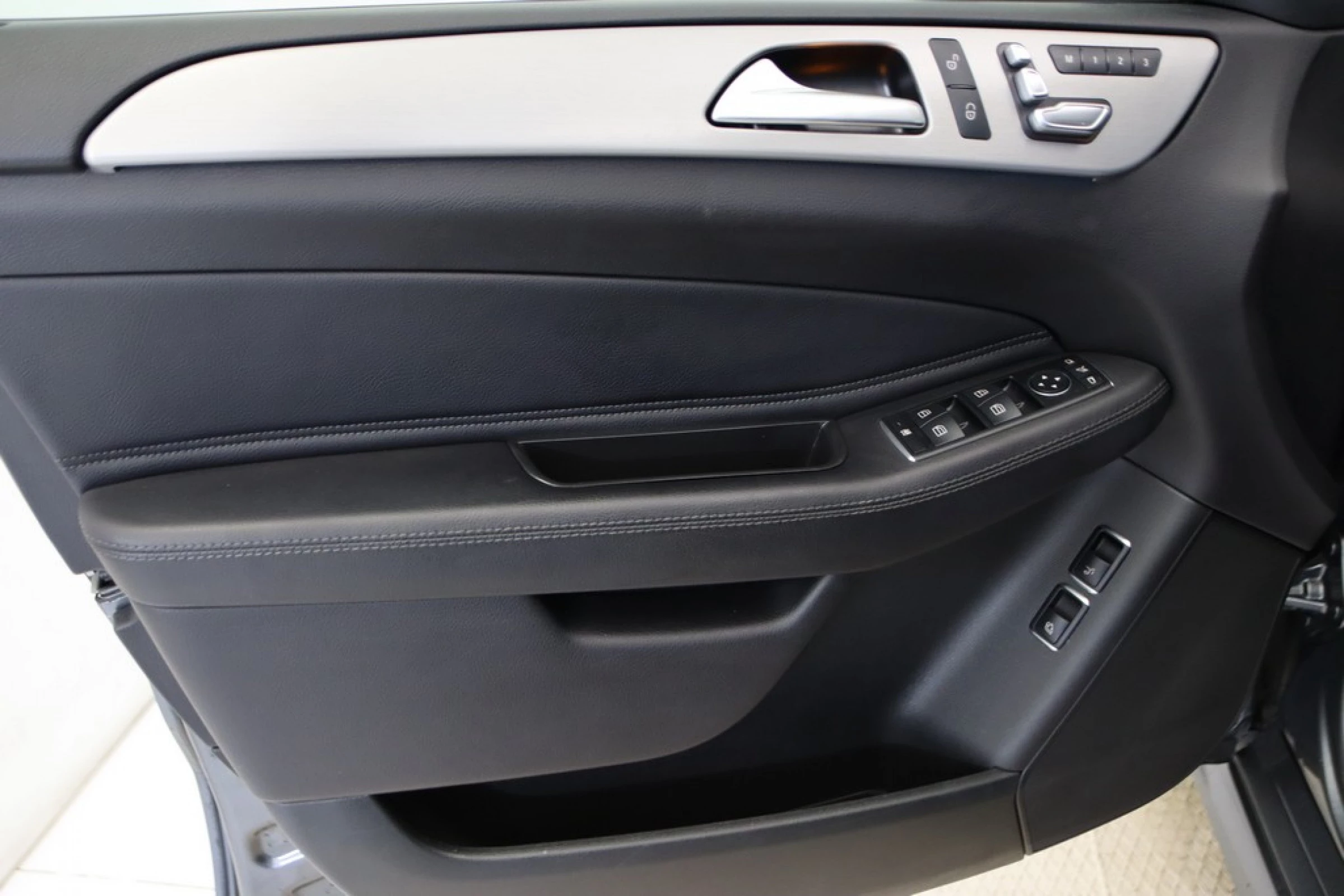 Mercedes-Benz GLE CLASS 350D 4MATIC - Imagen 23