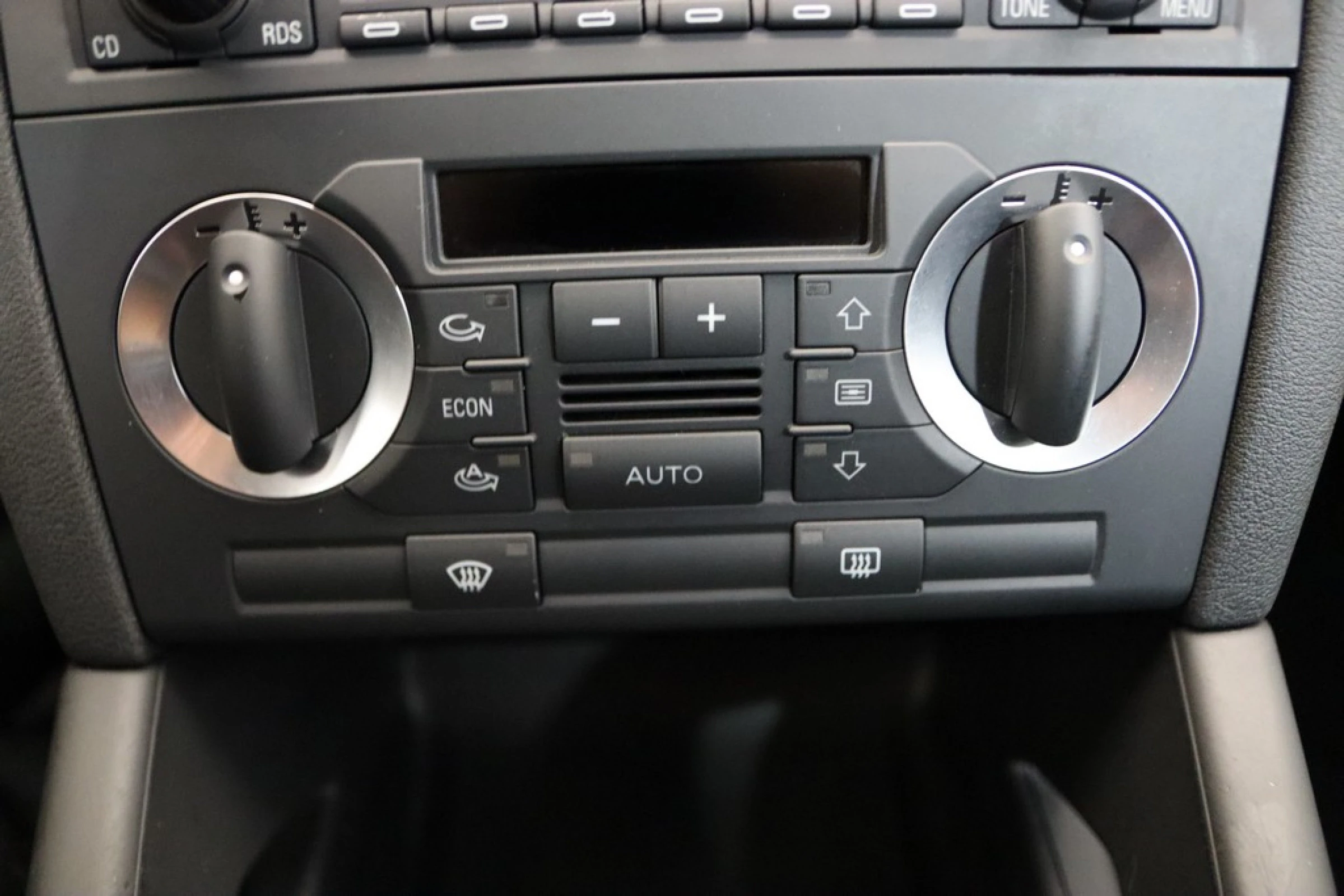 Audi A3 2.0 TFSI 200 CV Tiptronic S line - Imagen 18
