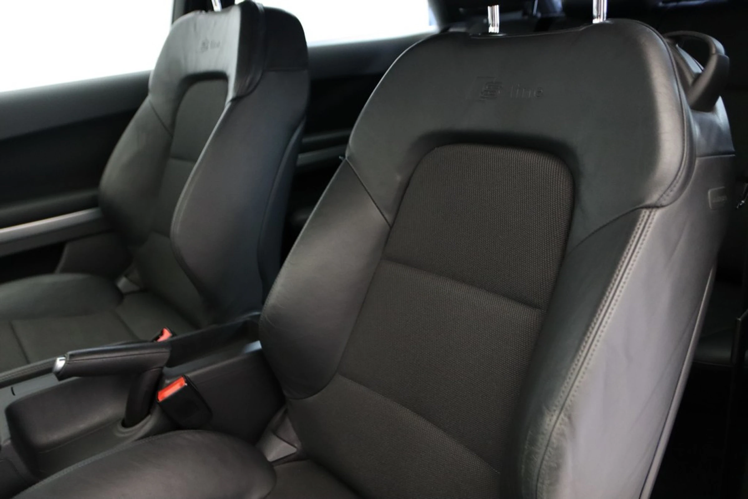 Audi A3 2.0 TFSI 200 CV Tiptronic S line - Imagen 22