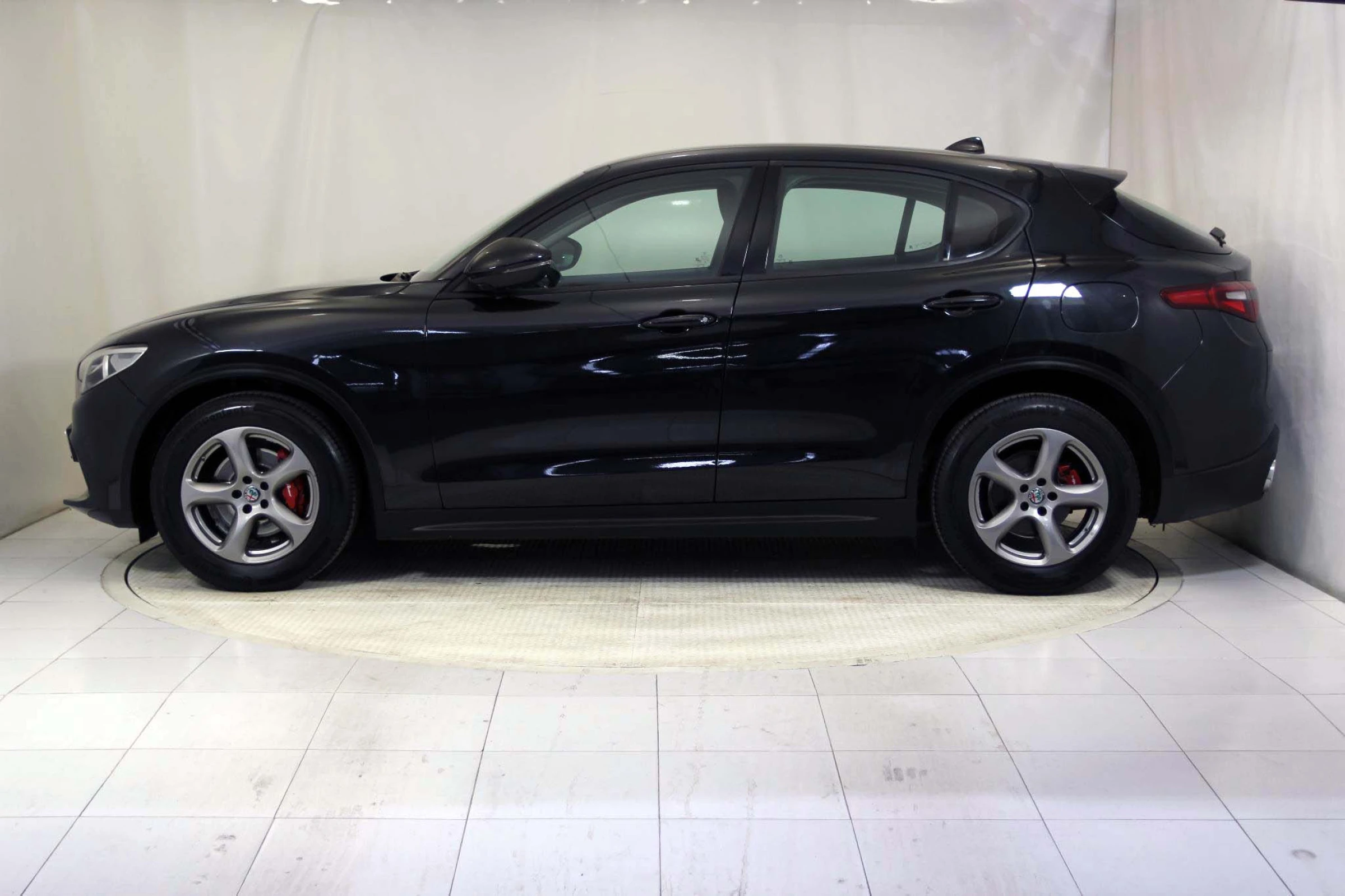 Alfa Romeo Stelvio 2.2 - Imagen 11