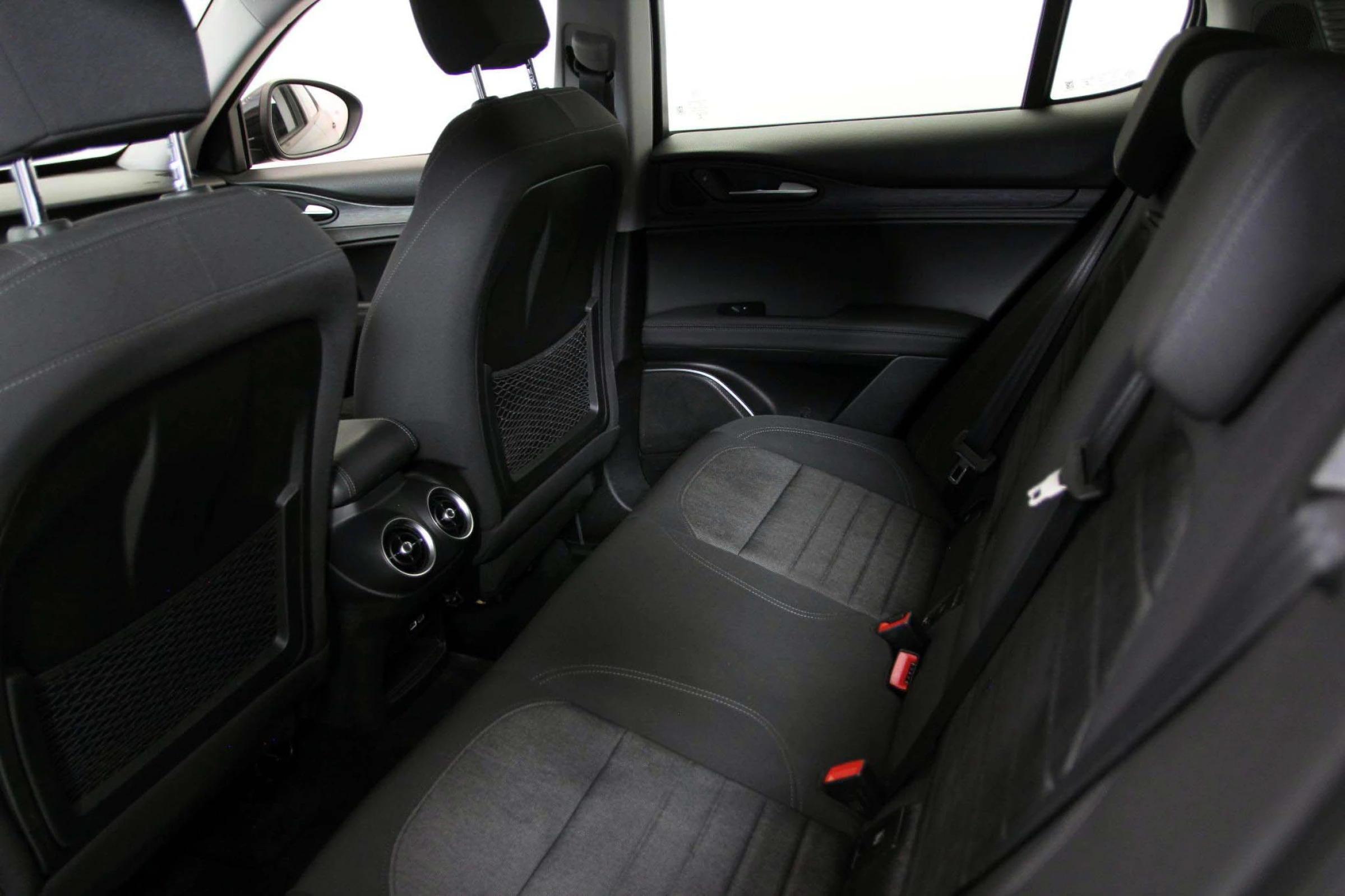 Alfa Romeo Stelvio 2.2 - Imagen 19