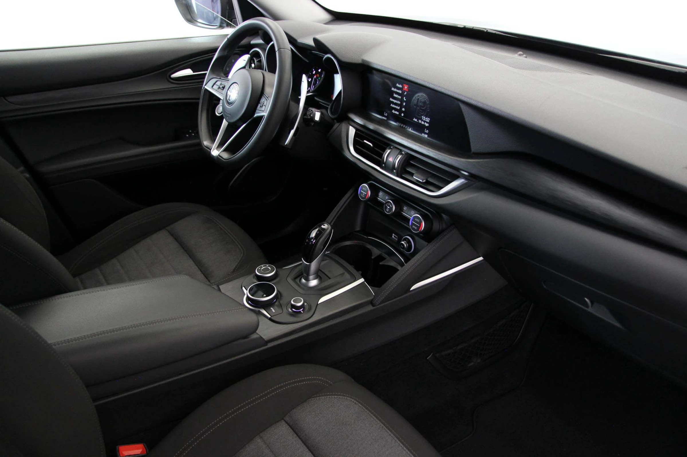 Alfa Romeo Stelvio 2.2 - Imagen 28