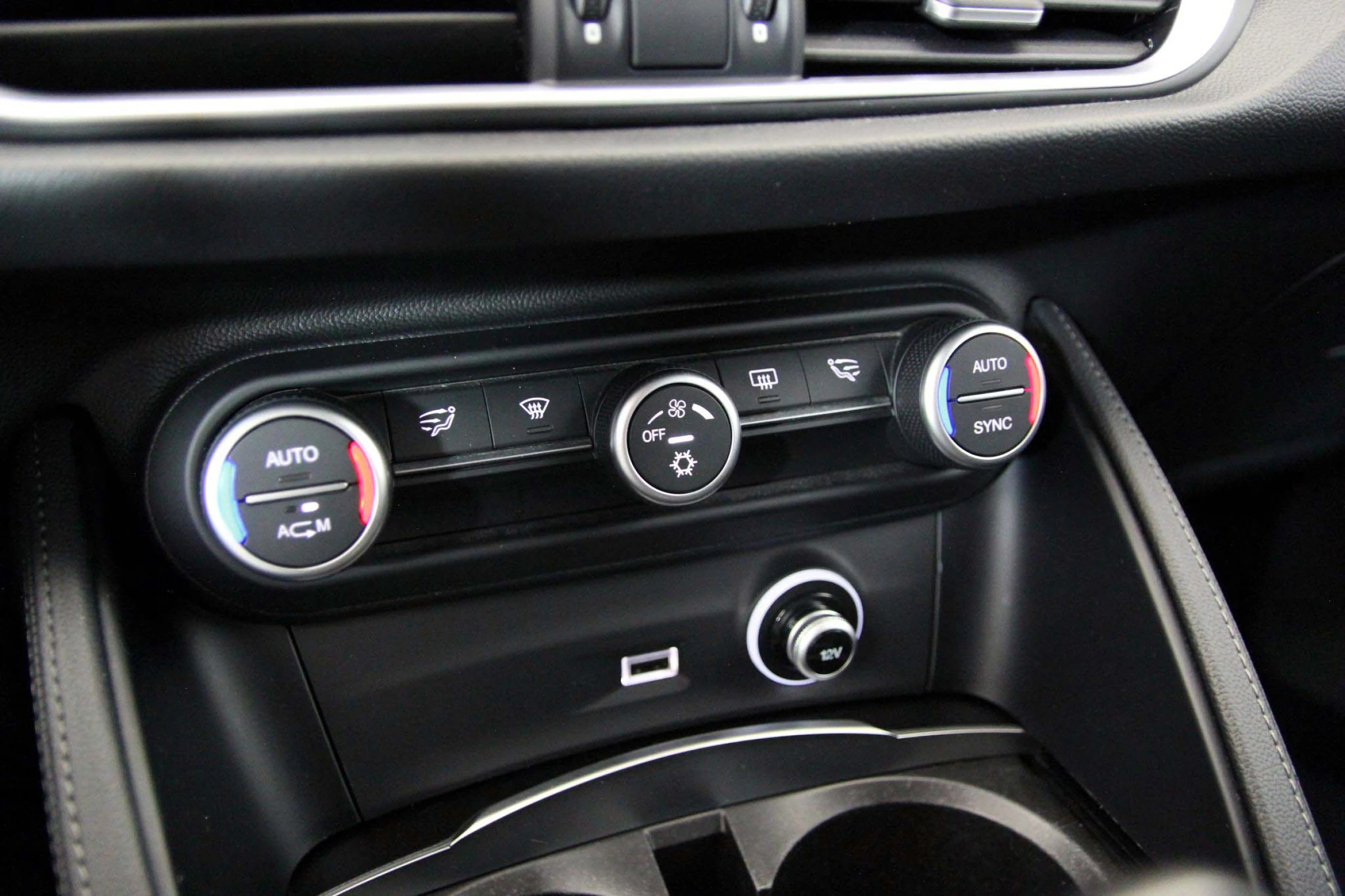 Alfa Romeo Stelvio 2.2 - Imagen 39