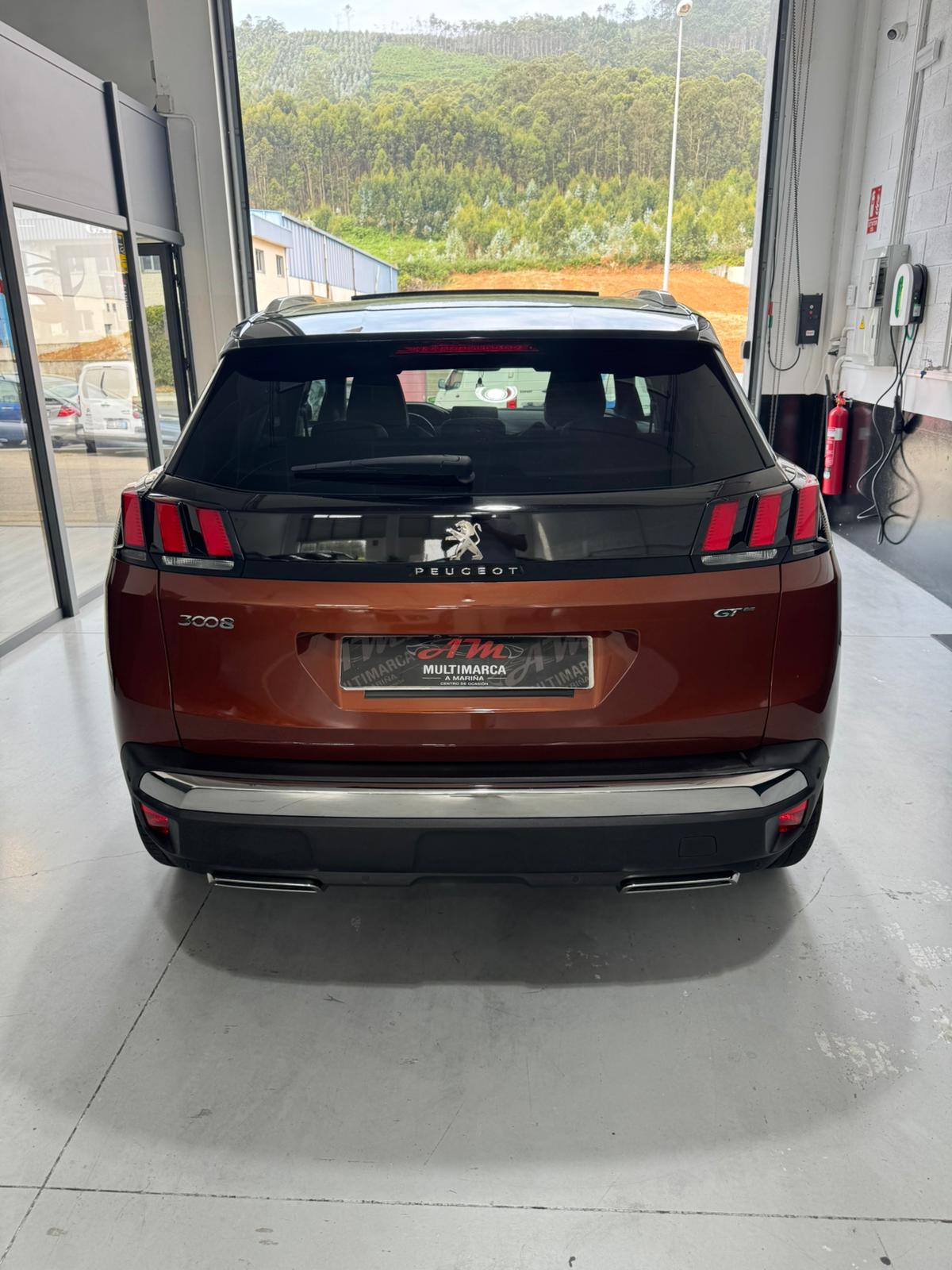 PEUGEOT 3008 2.0 BLUEHDI GT AUTO SS - Imagen 6