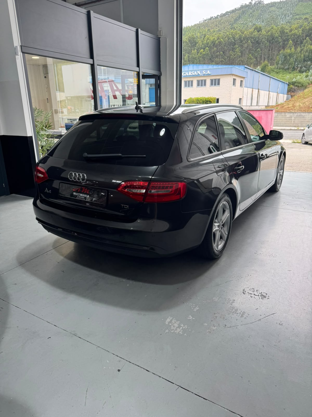 Audi A4 Avant 2.0 TDI - Imagen 4
