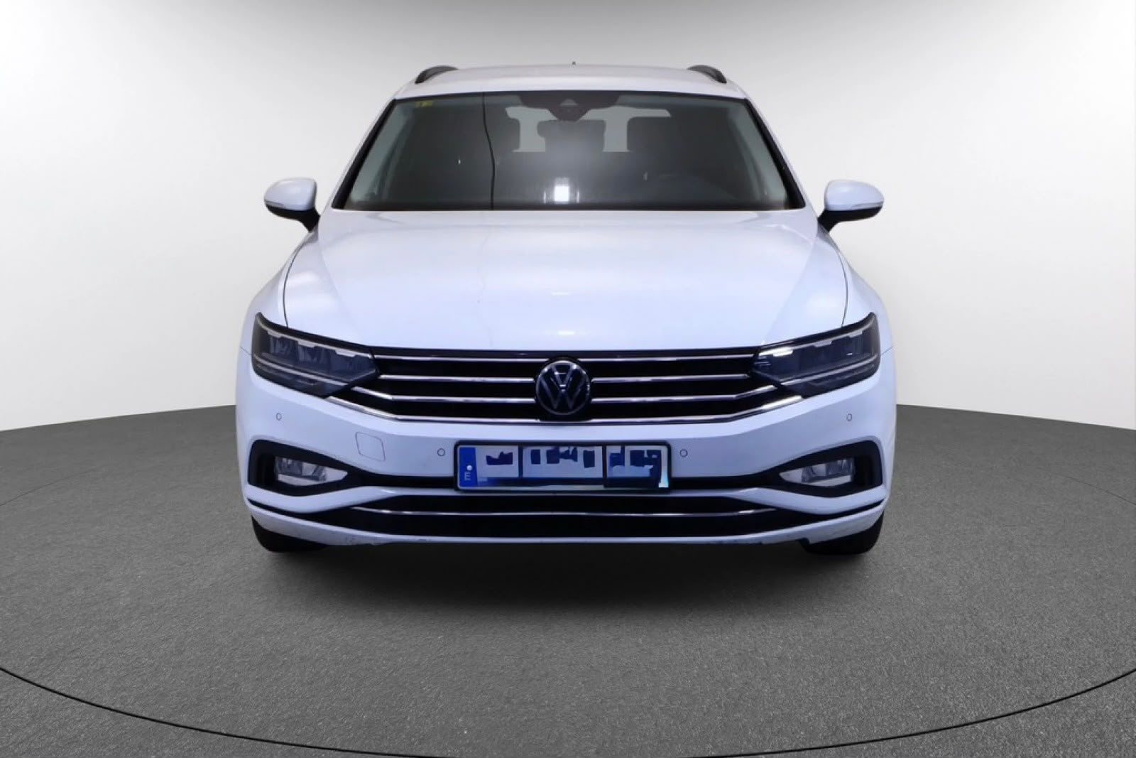 Volkswagen Passat Variant Executive 1.6 TDI 120 CV DSG - Imagen 2