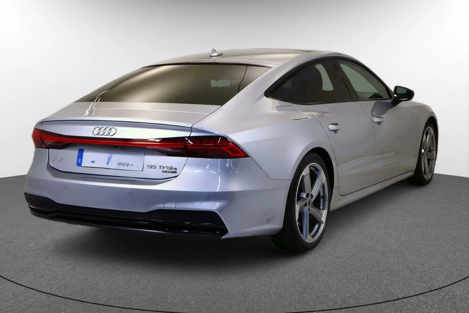 Audi A7 Sportback Competition 55 TFSIe quattro S tronic - Imagen 4