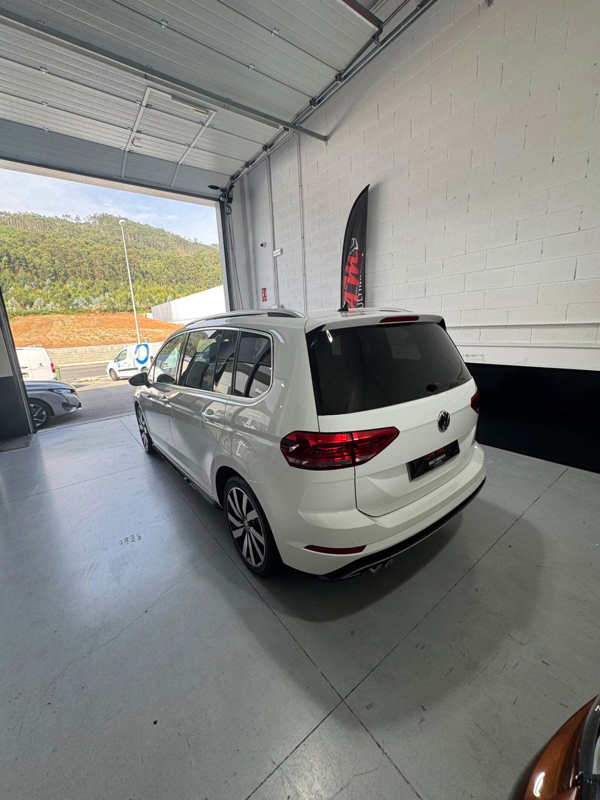 VW Touran 2.0 TDI R-Line - Imagen 5