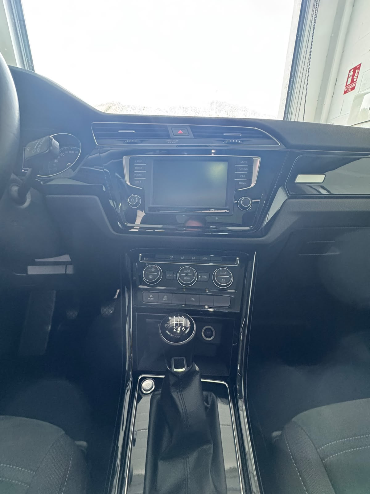 VW Touran 2.0 TDI R-Line - Imagen 11