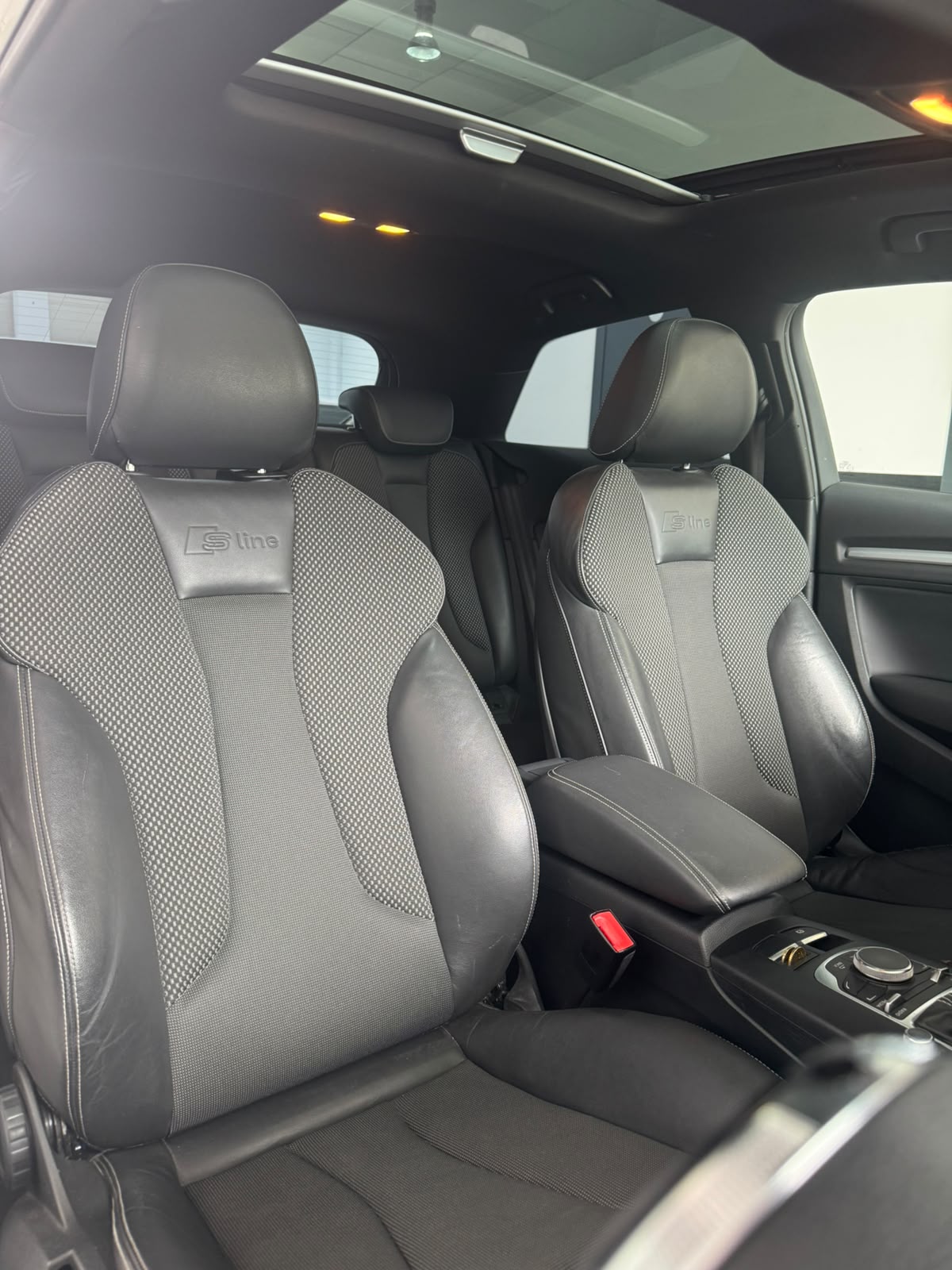 AUDI A3 2.0 TDI S tronic Ambition - Imagen 12