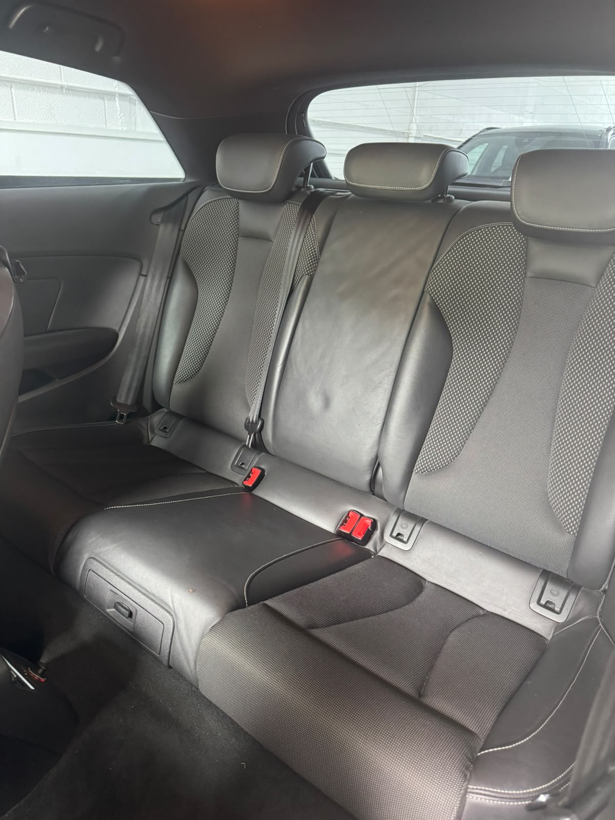 AUDI A3 2.0 TDI S tronic Ambition - Imagen 14