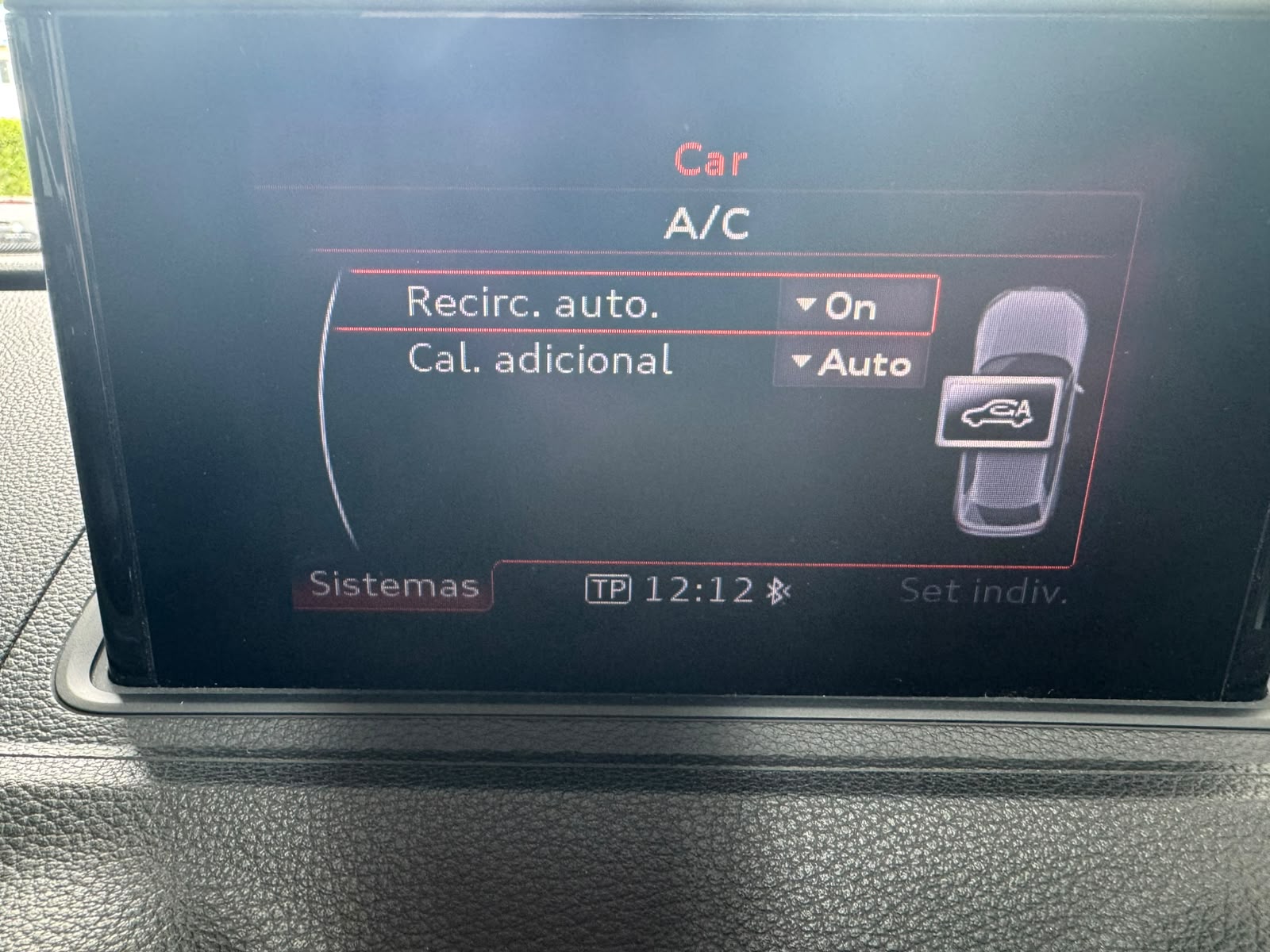 AUDI A3 2.0 TDI S tronic Ambition - Imagen 25