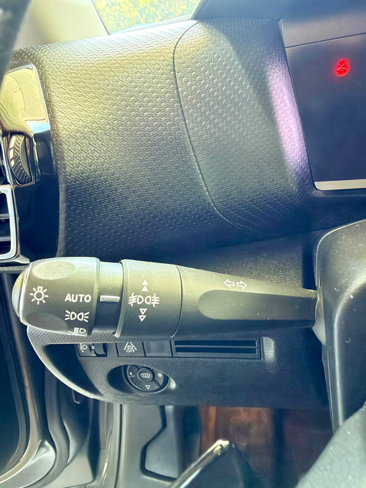 CITROEN C4 BlueHDi 130 SS EAT8 Feel Pack - Imagen 23
