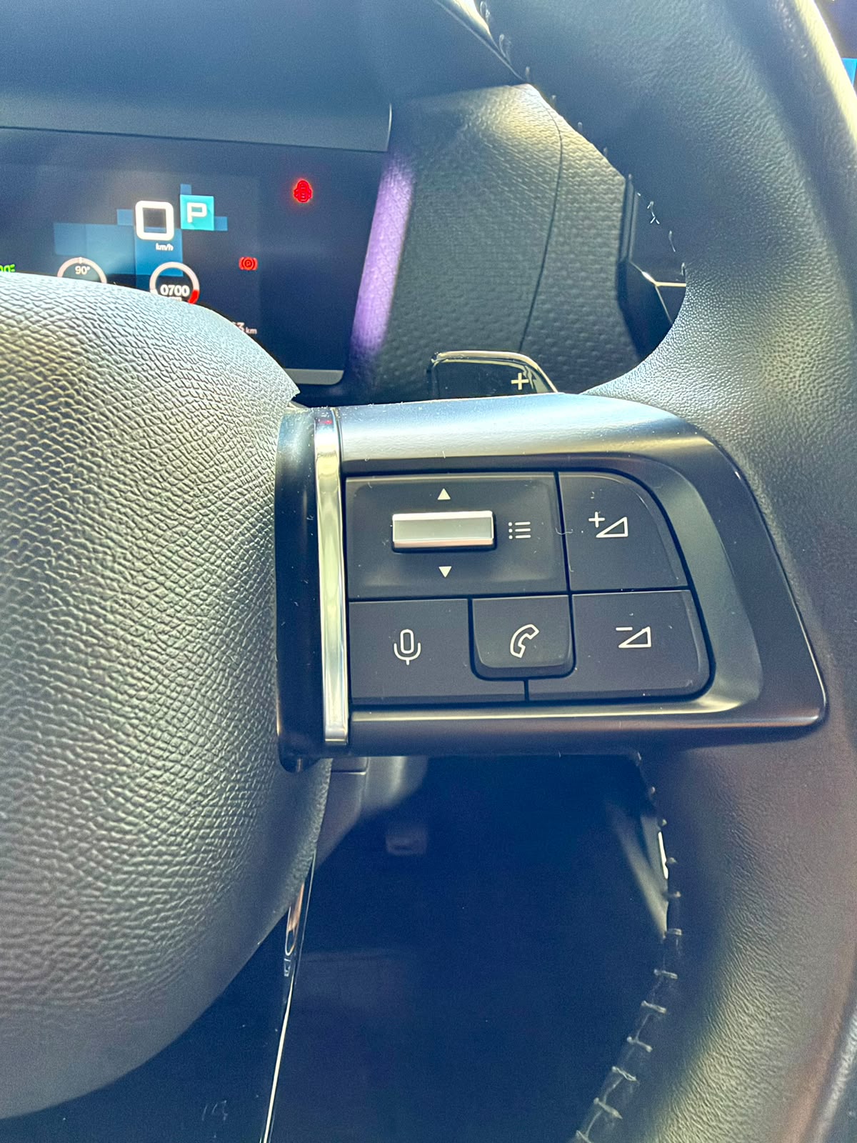 CITROEN C4 BlueHDi 130 SS EAT8 Feel Pack - Imagen 25