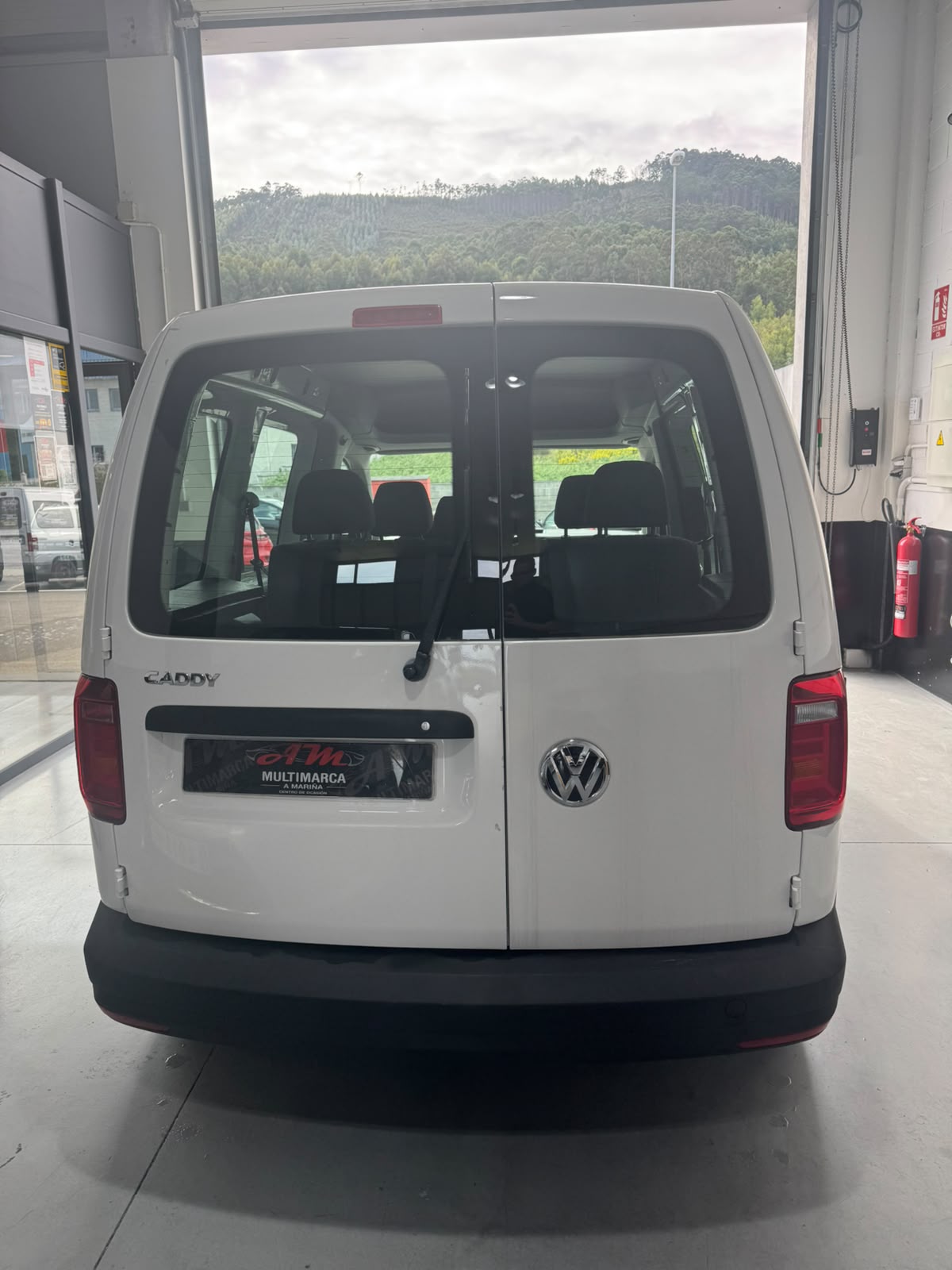 Volkswagen Caddy Trendline 2.0 TDI - Imagen 7